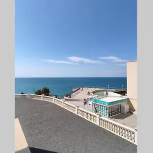 Paradis Salou, Centro Turístico, Wifi, Piscina, Vistas Al Mar Salou